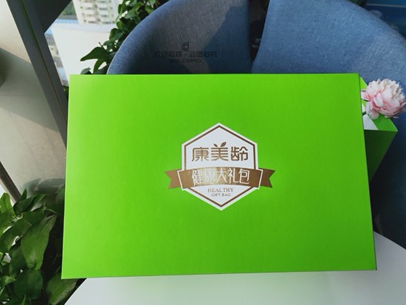 包装盒设计中文字间的关系-文字层次对比